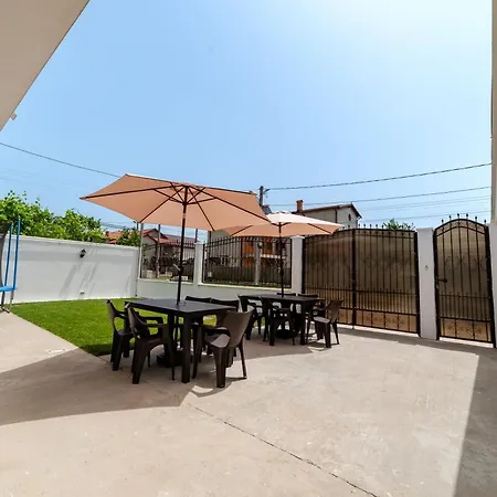 Maria Guest house *